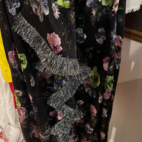 Cinq à Sept Black Floral Strapless Dress - Picture 5 of 7